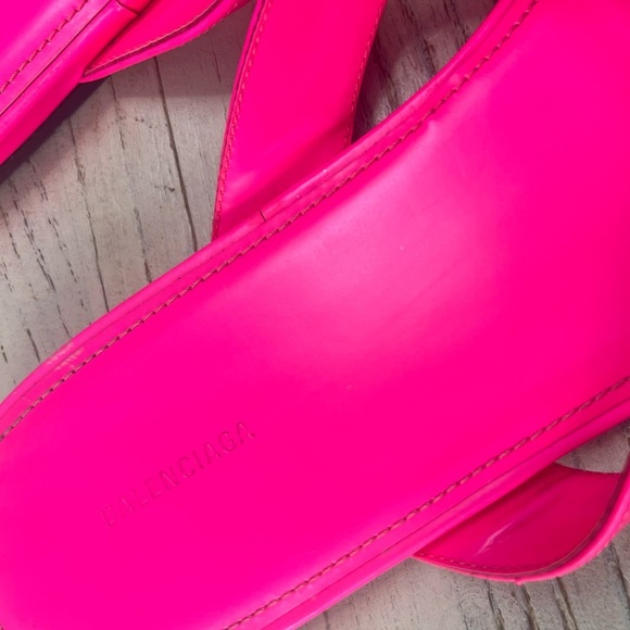 Balenciaga Neon Pink Women's Sandals thong size 39 - Picture 6 of 12